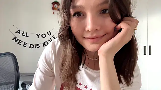 RochelTrewhitt webcam