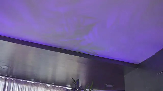 HotBustyBabeX webcam