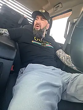 Beardedtattood webcam