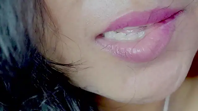 sexyhoney27 webcam