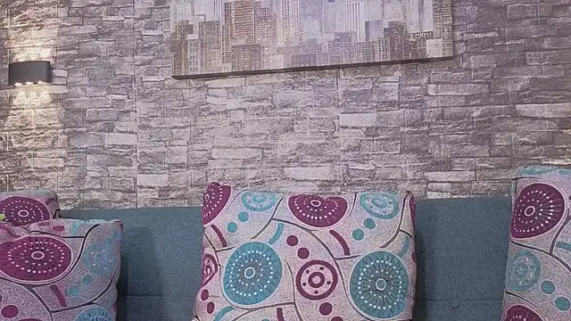 valeriavg - Valeriavg's free webcam - UK Sex Cams