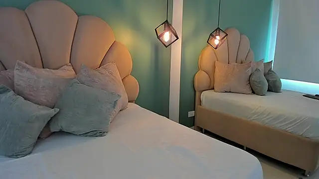 lilaa_sky - Lilaa_sky's free webcam - UK Sex Cams