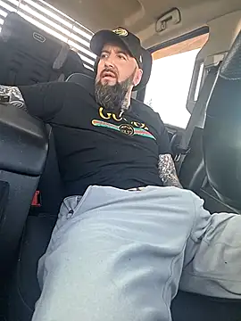 Beardedtattood webcam