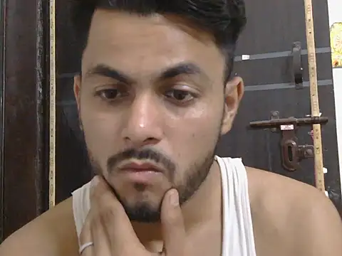 Stubborndesiboy webcam