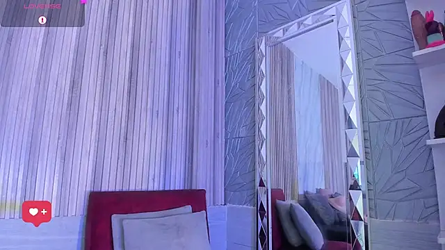 BriannaChelsea webcam