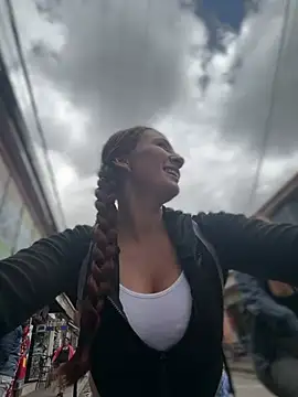 Samyra_Biker12 Live Webcam on Stripchat