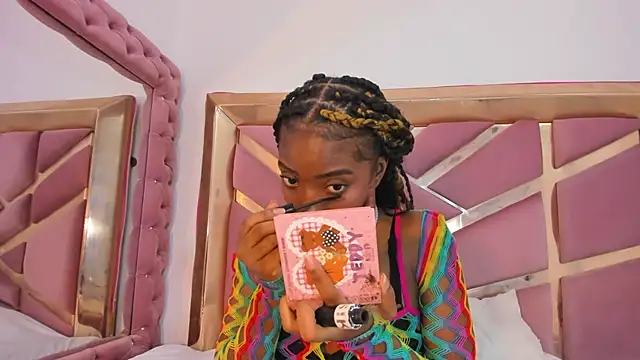 sharoon_cutee webcam