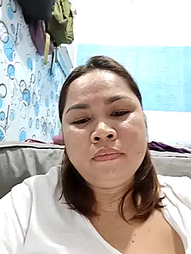 Sweetlorie_83 webcam