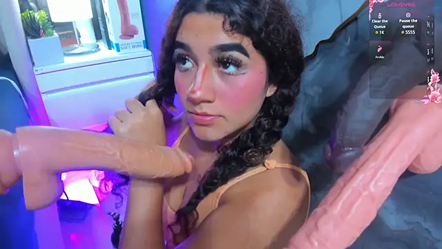 little_valentinaa webcam