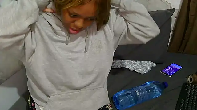 HottestEbonyBitch webcam