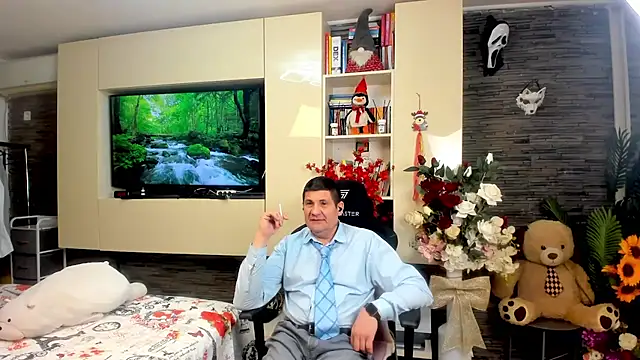 SpartacusDaddy48 webcam