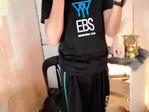 peachyy_sparkle webcam