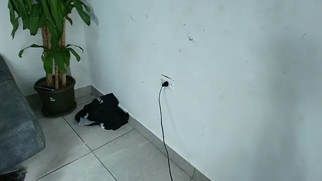 Innocence_Unleashed webcam