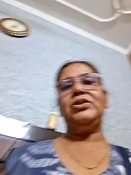 Shalini3456 - Cams en Direct