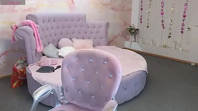 Penelope_Pinky webcam