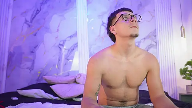 Cloe_x_Meliodas webcam