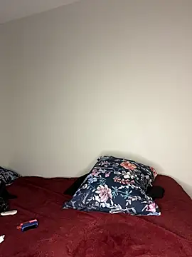 treasurebabii webcam