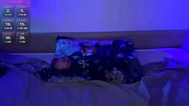 RenataBrought webcam