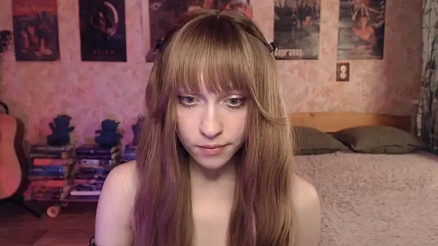 Friendly_Ellie webcam