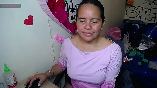 Miss__kendra_ webcam