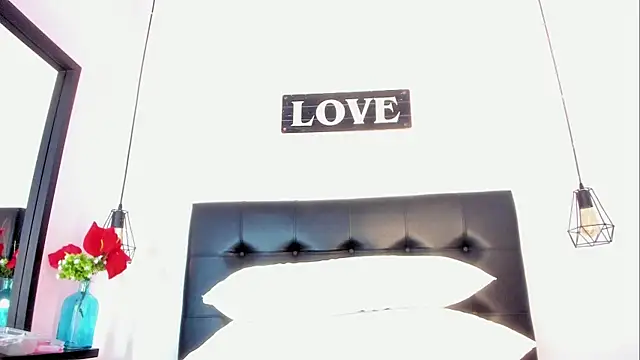 KatallelaMurillo webcam