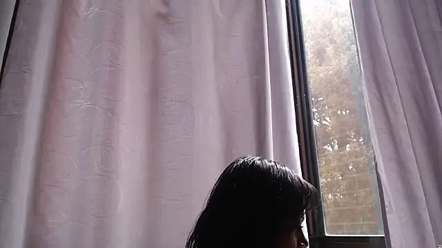 Naia_queen25 webcam