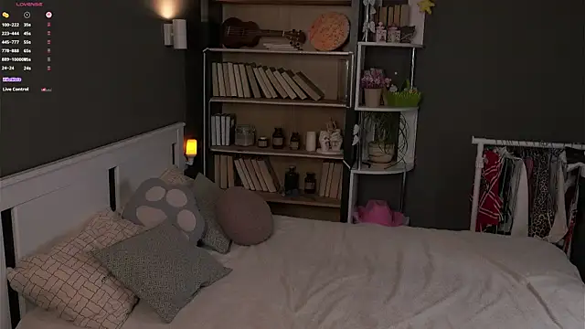 gussiegoold - GussieGoold's free webcam - UK Sex Cams