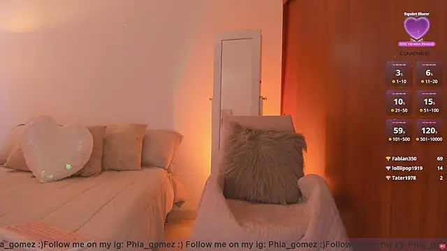 whitneyhot live sex cam