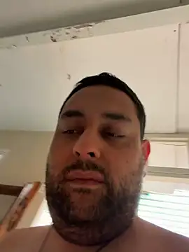 GoldenTemptation webcam