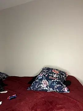 treasurebabii webcam