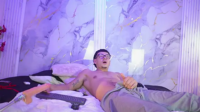 Cloe_x_Meliodas webcam