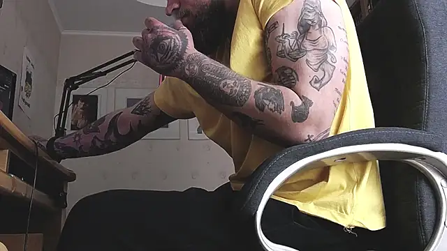 findomjason - FindomJason's free webcam - UK Sex Cams