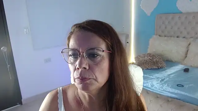 channelsmith_55 webcam