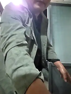 123wcnmlgb123 webcam