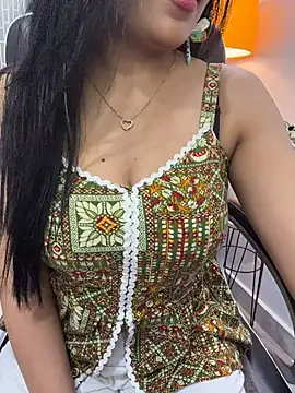 escape_with_me webcam