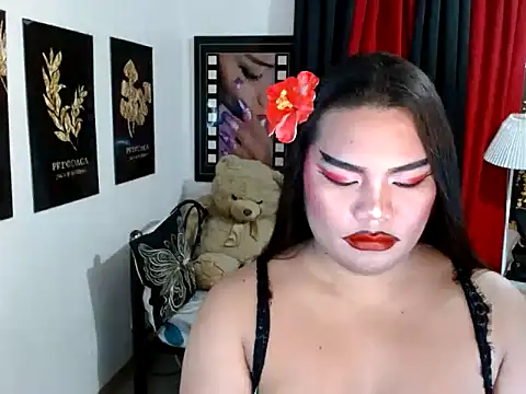 TSbrianaHugeCock webcam