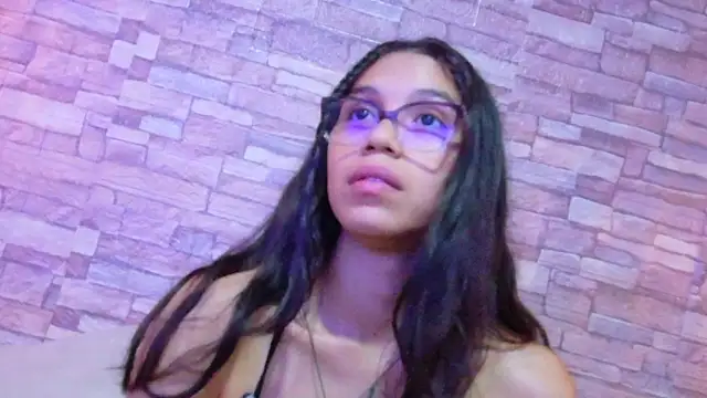 nextdoor_fantasy1 webcam