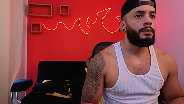 mike_savage3 (M young) - Control my toy make me moan in public