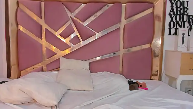 sharoon_cutee webcam