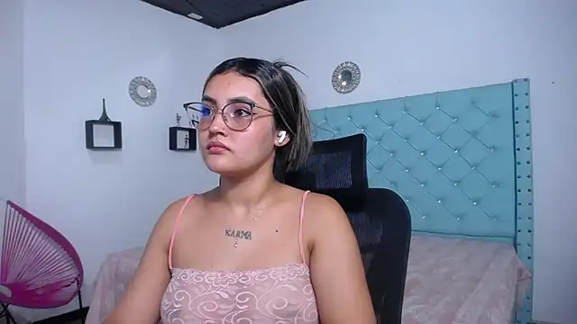 kathe-mills235 webcam