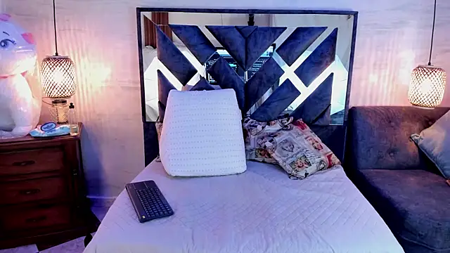 annie_vega17_ webcam