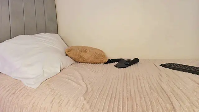 mary_cute9 - Mary_cute9's free webcam - UK Sex Cams