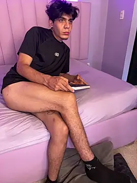 abrilandjulian - Abrilandjulian's free webcam - UK Sex Cams