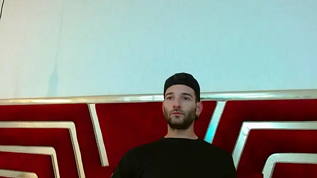 Christopher_saint webcam