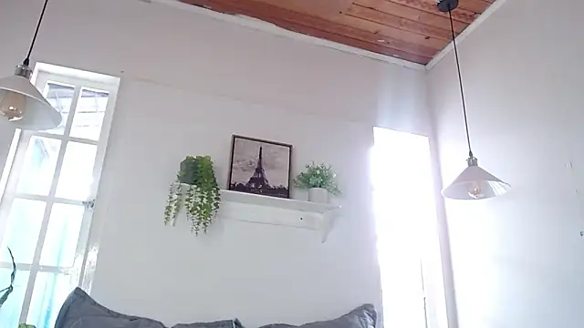 Andrea_secret_ webcam