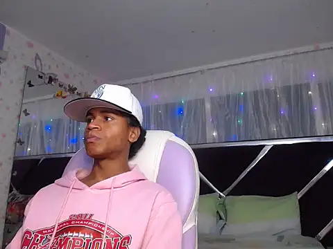 Santy_bigcock_01 webcam