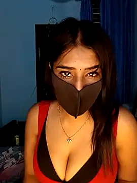 Webcam Model (HotShanayaXO)  is live.Free join now!