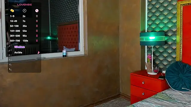 VallerieJones webcam