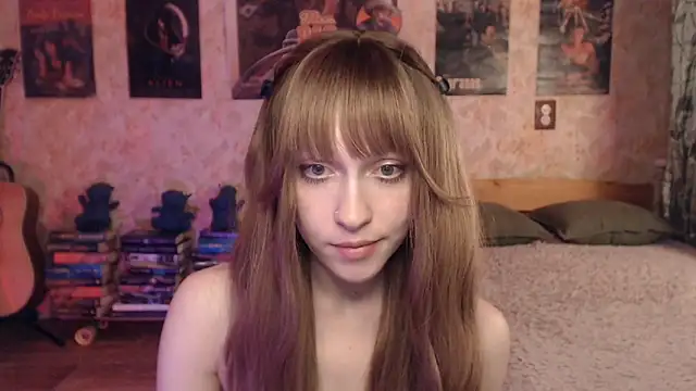 Friendly_Ellie webcam