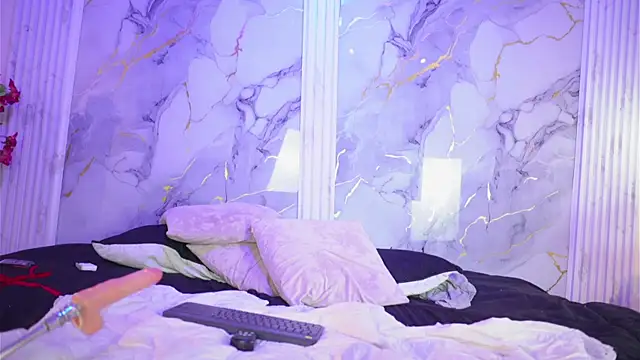 Cloe_x_Meliodas webcam